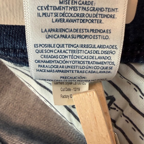 Seven7 Lane Bryant Limited Edition Skinny Jeans Rainbow Embroidery Size 28 NEW - Picture 8 of 8